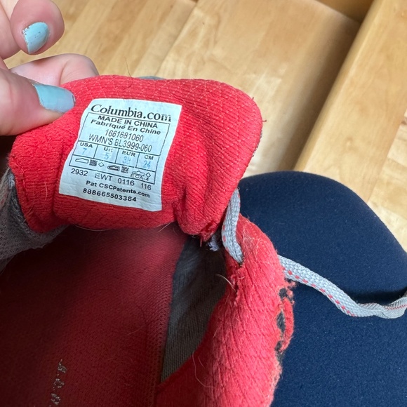 Columbia Treking Shoes - Picture 6 of 6